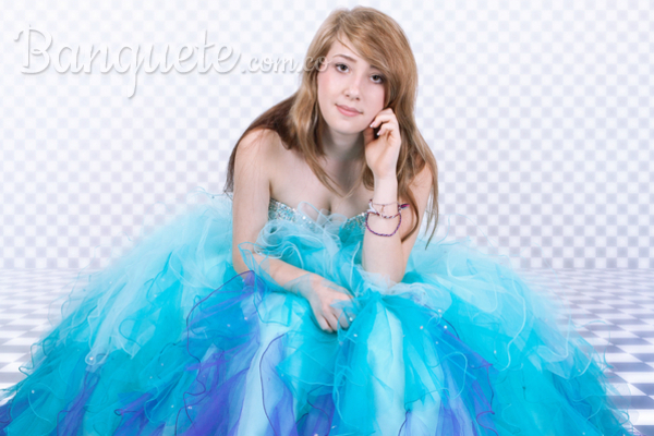 Los colores favoritos para el vestido de una quinceañera