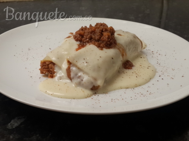 Cannelloni di carne con bescamella 