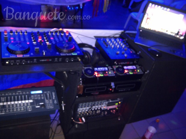Sistemas de sonido DJ profesionales