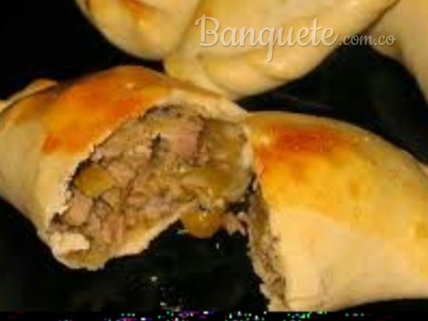 NUESTRA YA FAMOSAS EMPANADAS ARGENTINAS