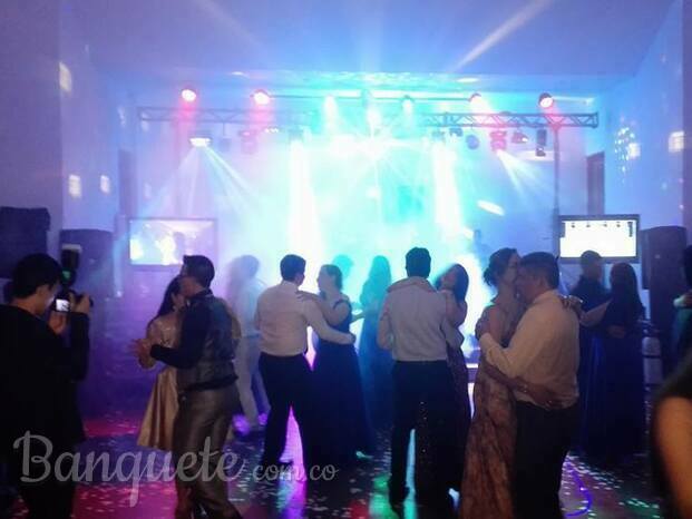 Bodas y Eventos MUSIC TRAIN DJ JHONWI 