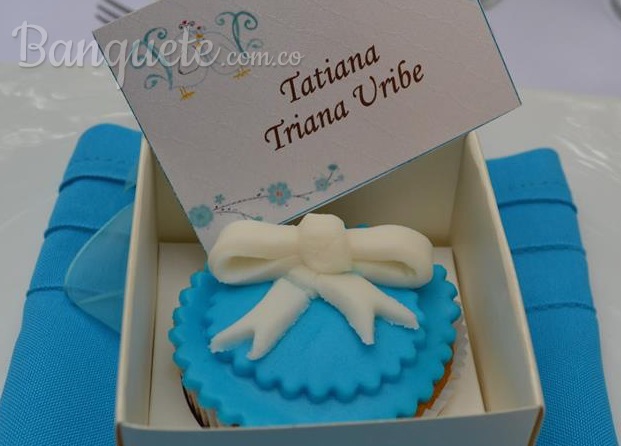 Recordatorio x 1 cupcake azul tiffany