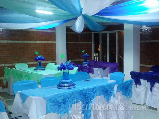 Decoración de mesas para su evento.