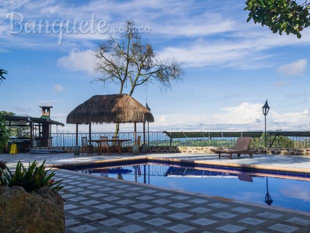 Piscina hotel campestre