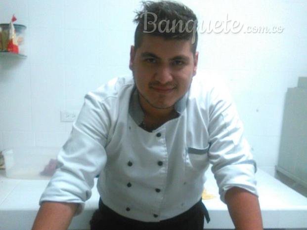 Nuestro Chef Mario Arzubiaga