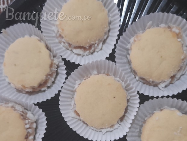 ALFAJORES