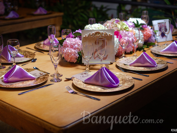 mesa de invitados