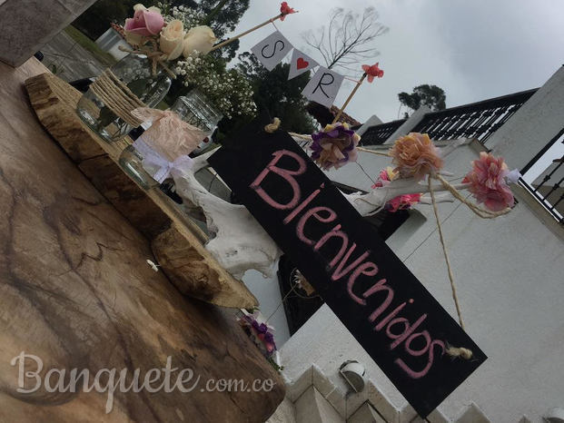 Mesa de bienvenida