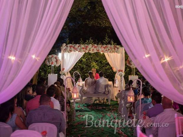 deco ceremonia al aire  gardenias